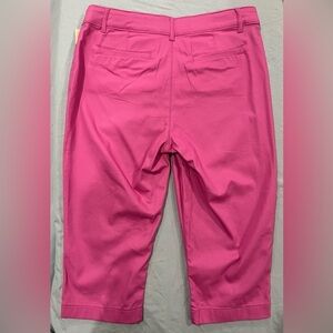 St. John's Bay Pink Capris